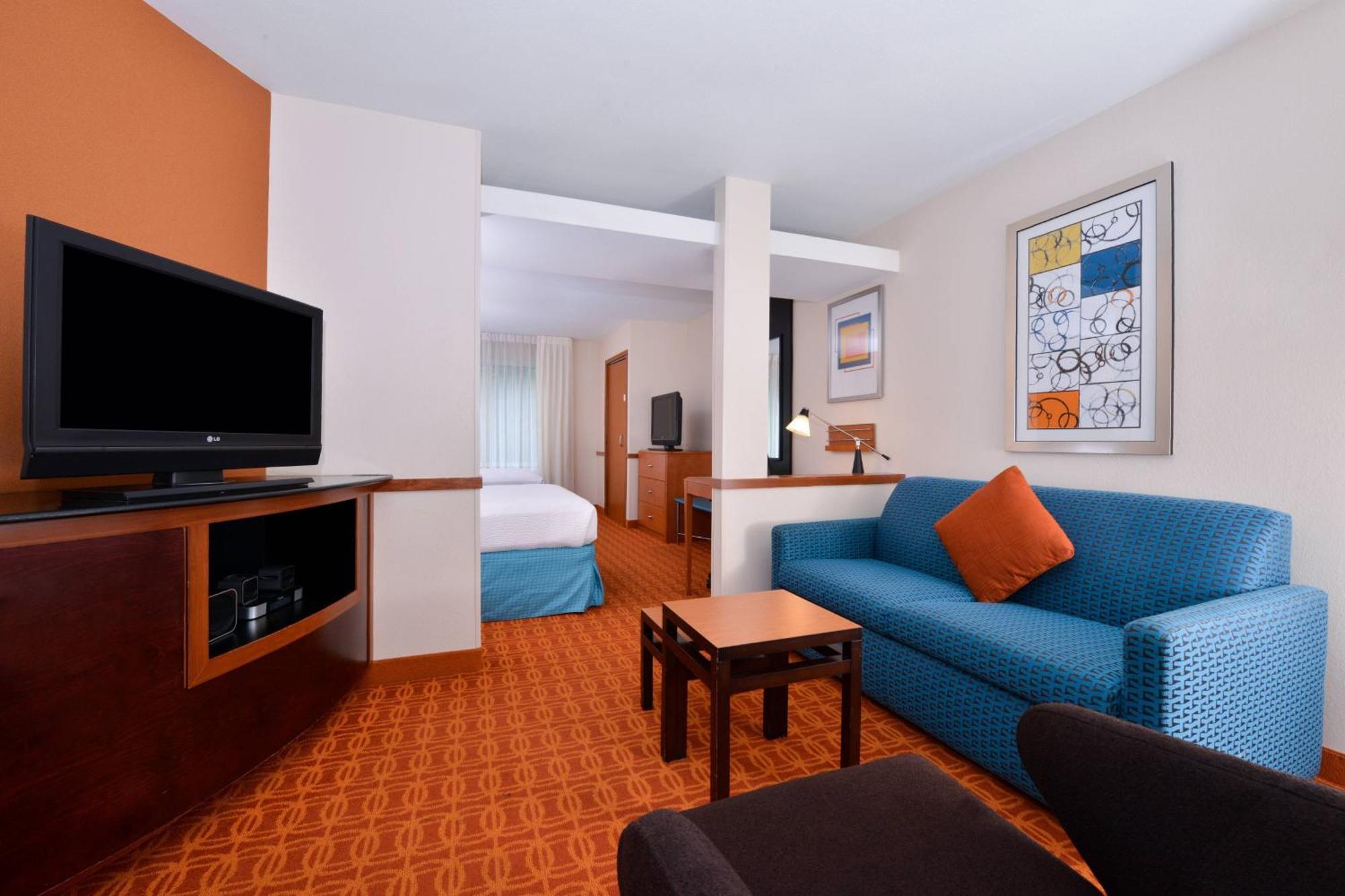 Fairfield Inn And Suites By Marriott Ашбъро Екстериор снимка