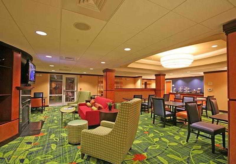 Fairfield Inn And Suites By Marriott Ашбъро Ресторант снимка